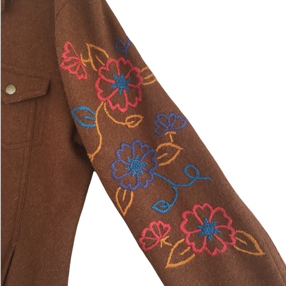 ALPACA III Floral Embroidered Jacket /Coat - Picture 2 of 9